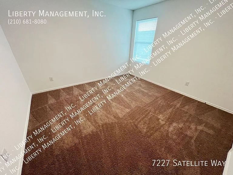 7227 Satellite Way — Photo 24