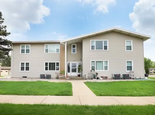 938 Gay Dr APT C, Neenah, WI 54956
