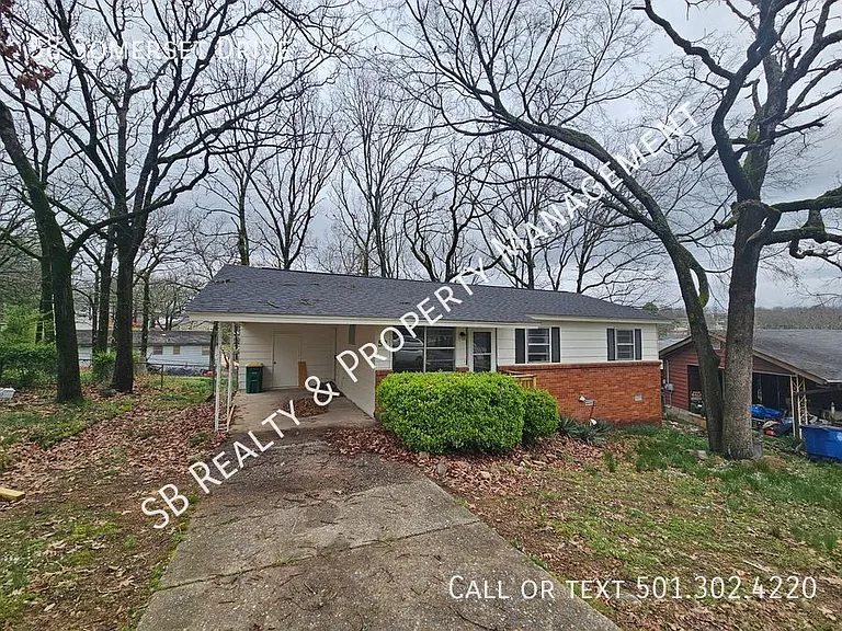 58 Somerset Dr — Photo 1