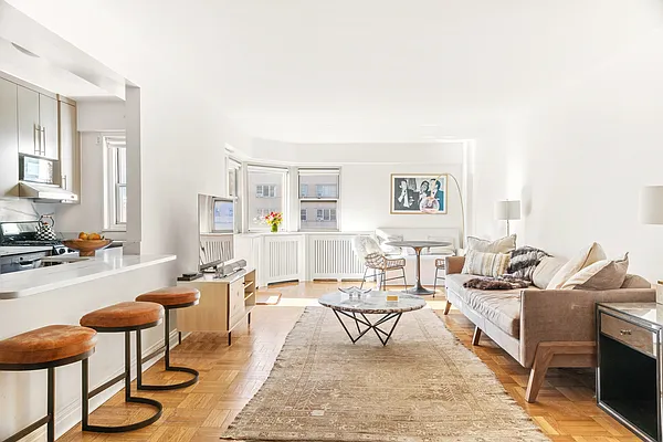 Sold by Compass | media 2