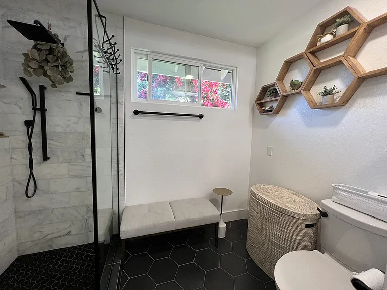 Helix Mont Cir — Photo 17