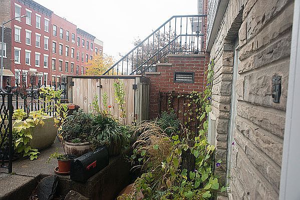 1st image of 323 Prospect Ave #1