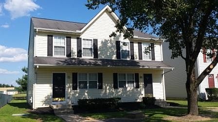 Duplex on Well Maintained Street