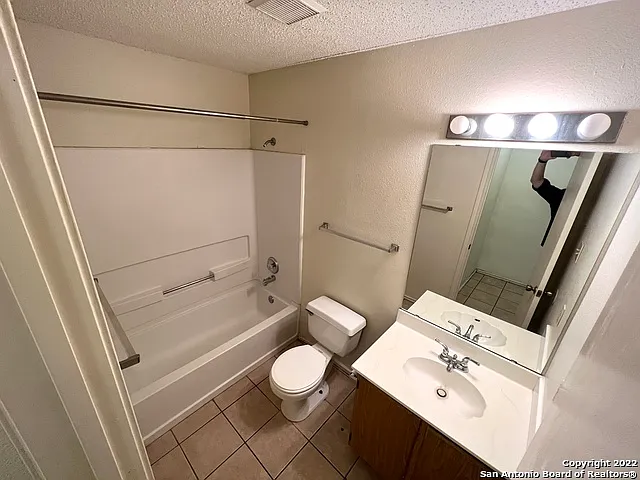 9629 Green Plain Dr — Photo 8