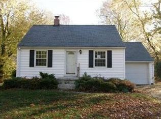 2791 Oak St, Willoughby Hills, OH