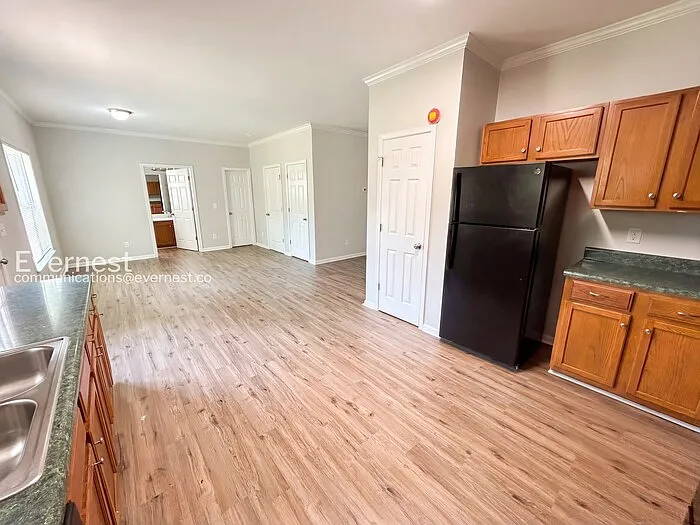 841 Ridge Ave NW — Photo 7