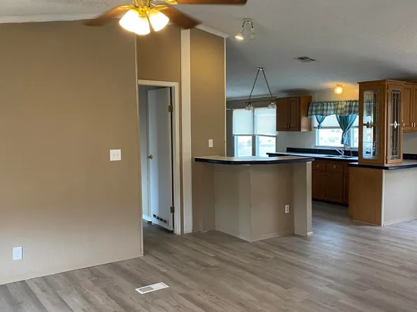 5 Falcon Ct W, Edgewood, NM 87015