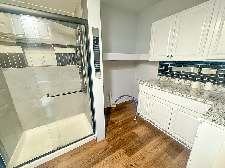 115 Wall St #1 — Photo 3