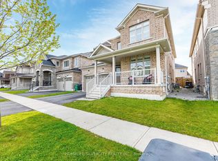 16 Cloncurry St E, Brampton, ON L6P 4G3