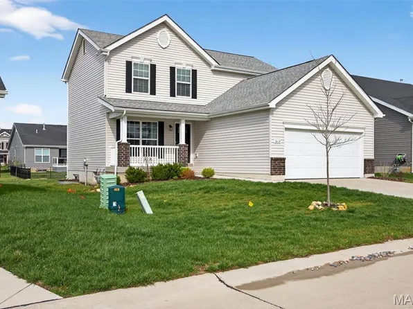 317 Freedom Dr, Foristell, MO 63348