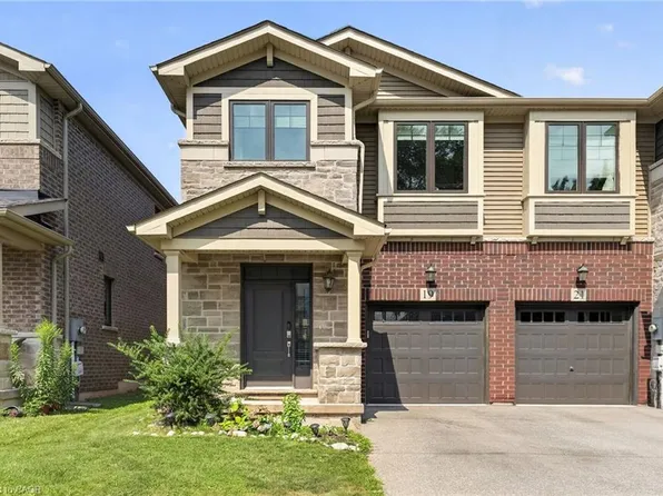 19 Willow Ln, Hamilton, ON L8E 5H6