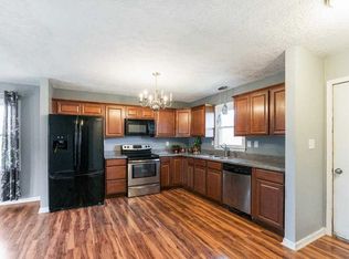 614 Dixiana Dr, Winchester, KY 40391