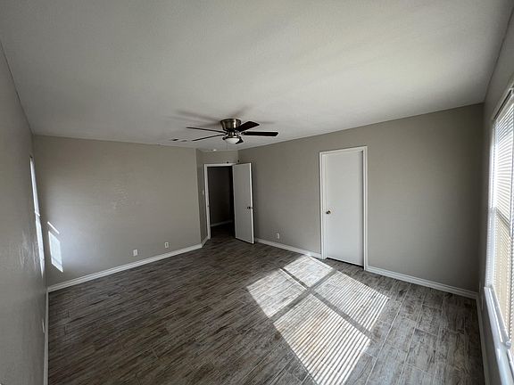 5th image of 4133 Orchid Ave