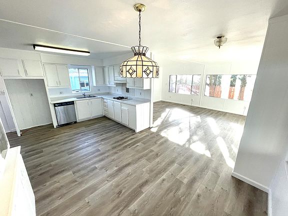 3rd image of 91 Dockside Dr #91
