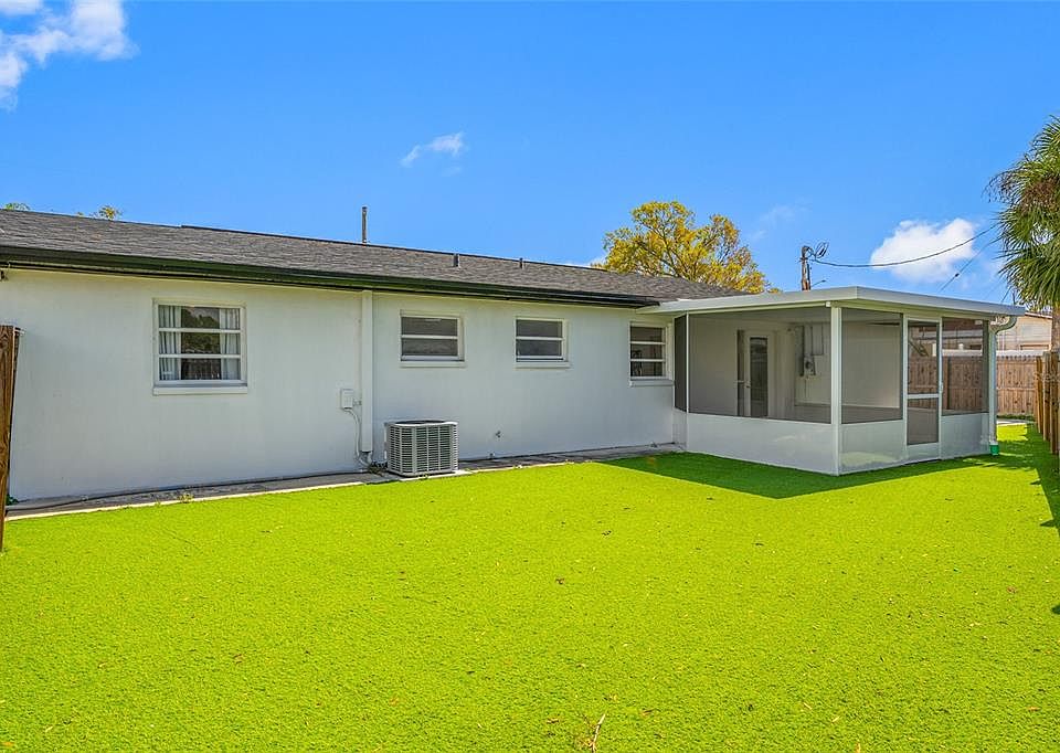 1st image of 4916 CARLYLE ROAD