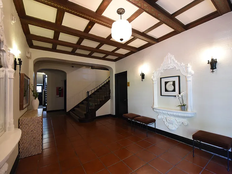 138 Monte Cresta Ave. — Photo 9