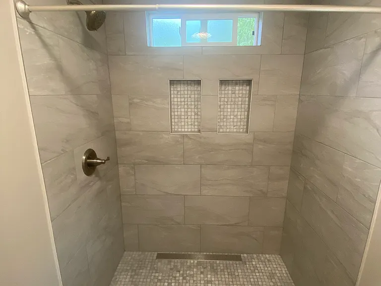 2181 Shurtleff Ave #3 — Photo 8