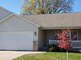 1708 E 6th St, Coal Valley, IL