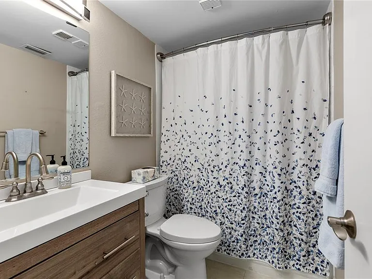 6104 Palma Del Mar Blvd S #102A — Photo 23