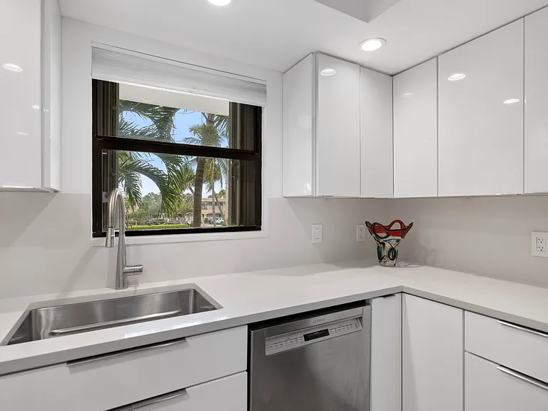 4450 Highway A1A #102 — Photo 5