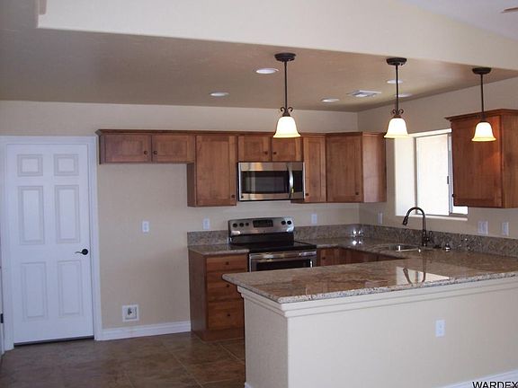 3rd image of 2781 Palo Verde South Blvd