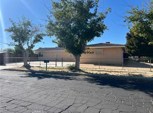 15558 Del Rey Dr, Victorville, CA 92395