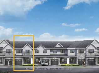 894 Eileen Vollick Cres, Ottawa, ON K2W0M2