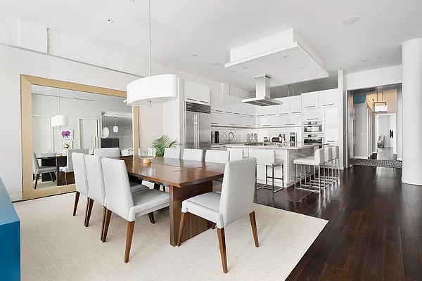 Rented by Compass | media 28