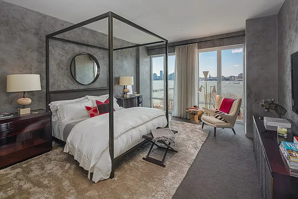 Sold by Related Sales | media 19