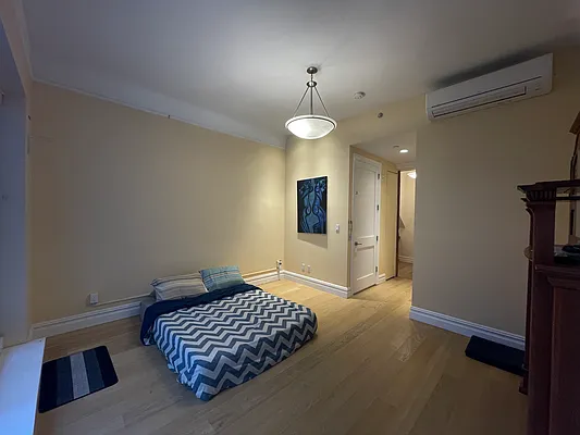 Rented by Compass | media 15