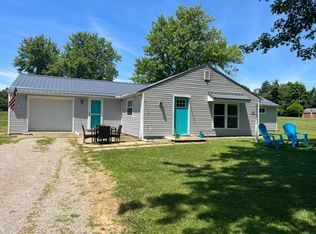 445 County Line Rd, Hopewell, OH 43746