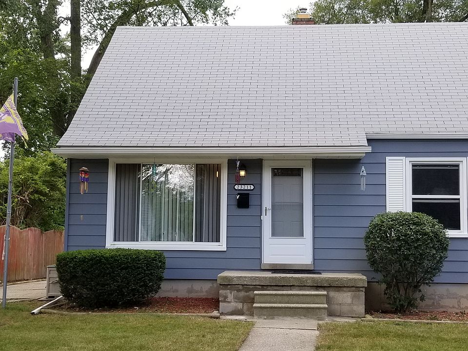 1st image of 23211 Rosewood St