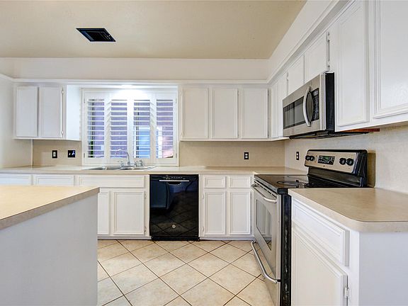 5th image of 5931 Thom Rd