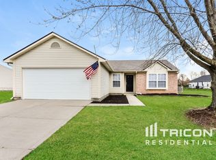 701 Millbrook Dr, Avon, IN 46123