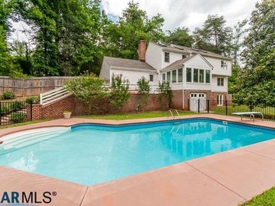 1777 Franklin Dr, Charlottesville, VA, 22911