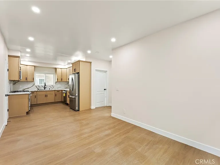 120 S Prospect Ave #A — Photo 15