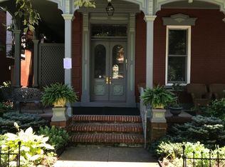 6016 Walnut St, Pittsburgh, PA 15206