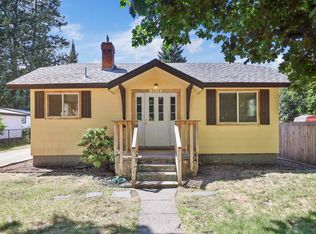 3215 N Dale Rd, Millwood, WA 99212