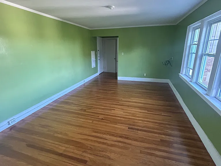 195 Burgin Pkwy #201 — Photo 2