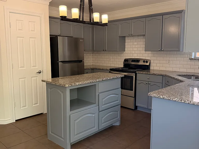 6708 Basswood Dr — Photo 15