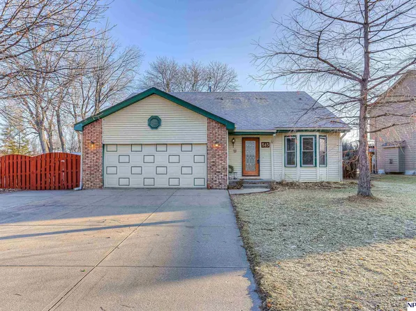 515 & 503 Shorewood Ln, Waterloo, NE 68069