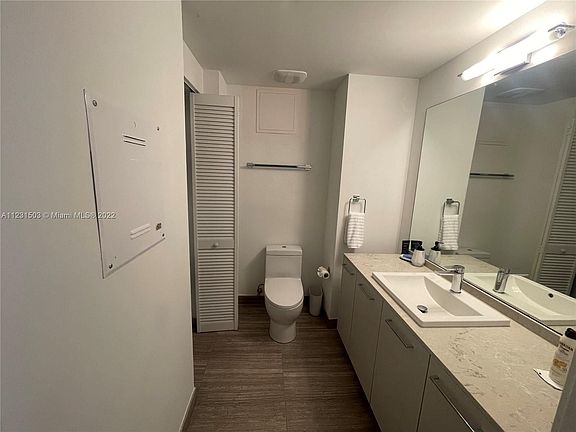 3rd image of 1010 Brickell Ave Unit 3308