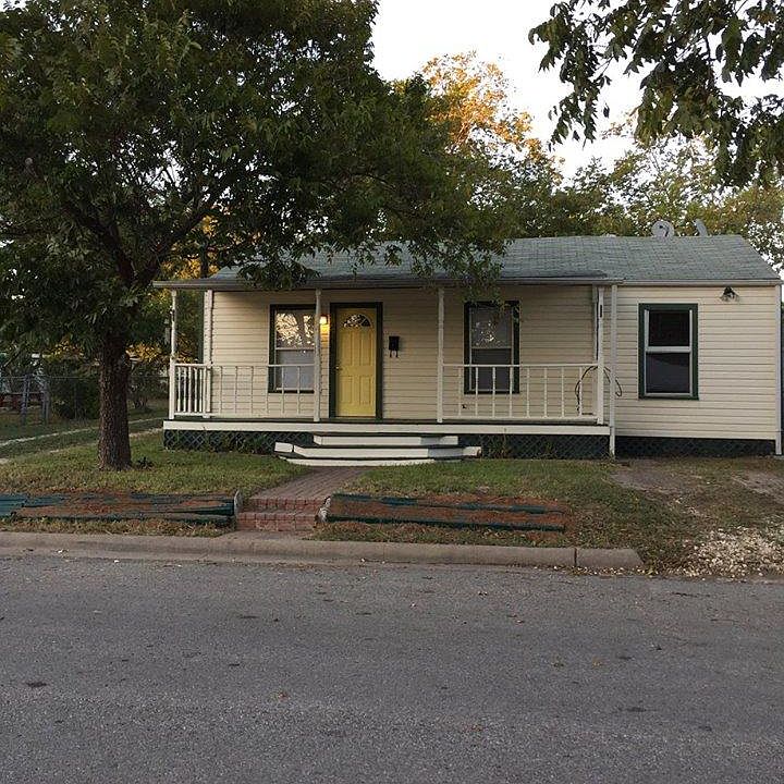 1st image of 2606 W Avenue N