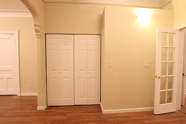 Rented by Compass | media 16