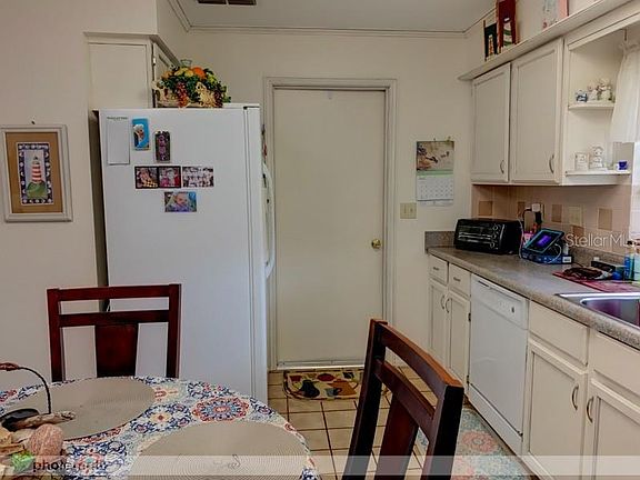 4th image of 1433 Disston Ave