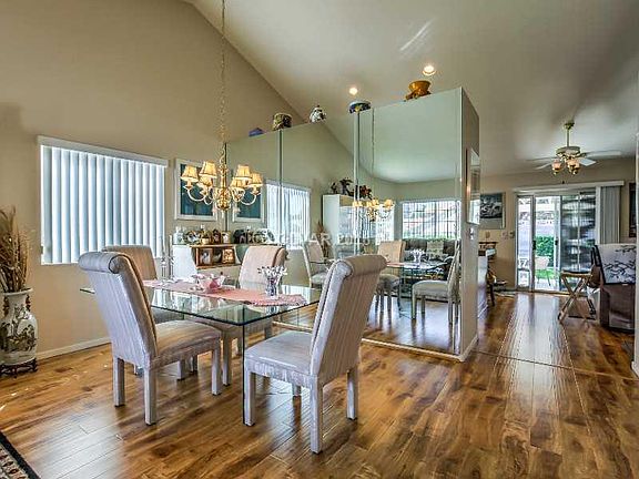 5th image of 8763 Martinique Bay Ln