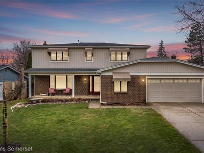 447 Antoinette Dr, Rochester Hills, MI, 48309
