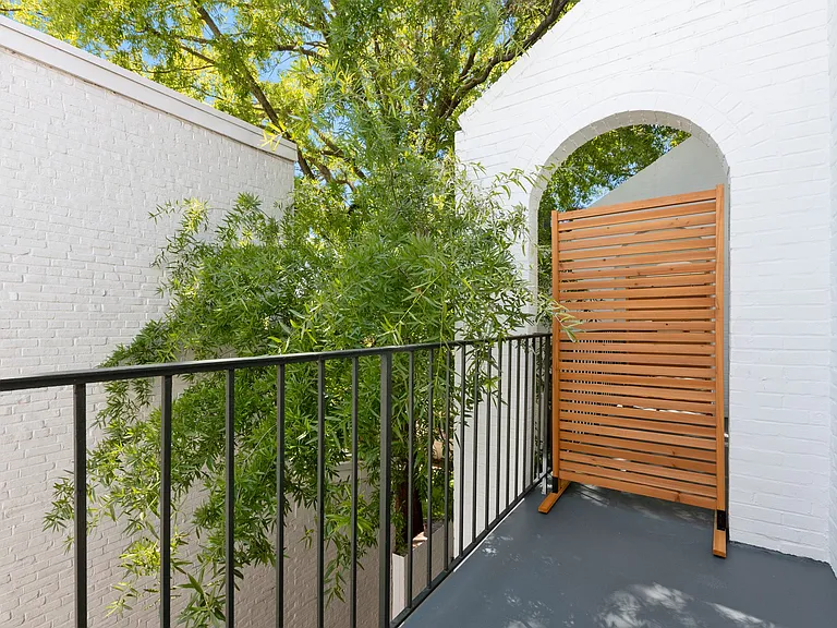 The Gallery Apartments — Photo 91