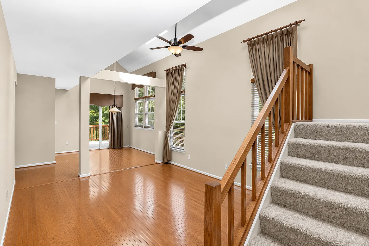 3 bed, 2009 sqft, $3,500 — Photo 4