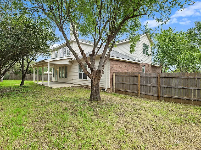 2400 Saddle Blanket Pl — Photo 37